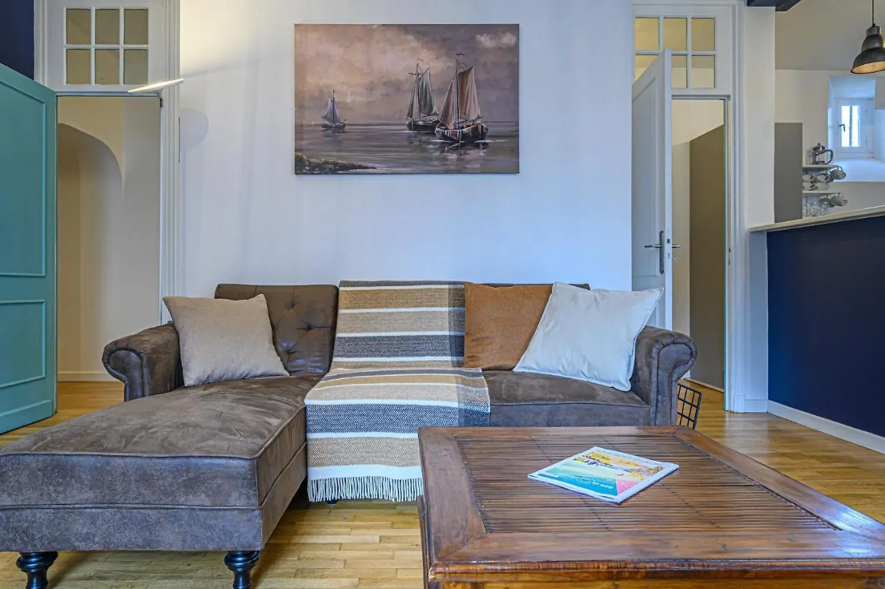Le Coeur D'Auray - Magnifique Appartement Avec Parking Prive